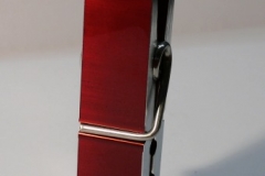 pince_geante_vernis_rouge_grand